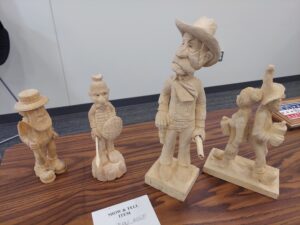 August Guild Meeting - Creative Carving with John Wolf @ Mid-Continent Public Library - Colbern Road Library Center